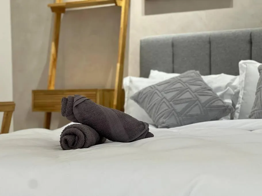 Petaling Jaya Ss2 Seapark Landed House, 4Bedroom, For 12 Pax With Netflix Malaysia
